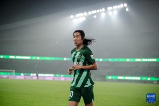 Thủ môn Việt Nam: Thất vọng khi thua trận nhưng tự hào khi chơi tốt trước các đội bóng hàng đầu châu Á